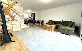 Villa 8 Personnes Bord De Mer Climatisee