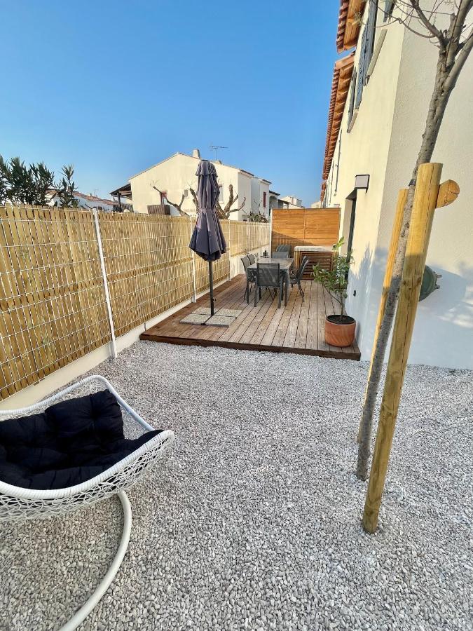 Villa 8 Personnes Bord De Mer Climatisee Les Les Saintes-Maries-de-la-Mer Extérieur photo
